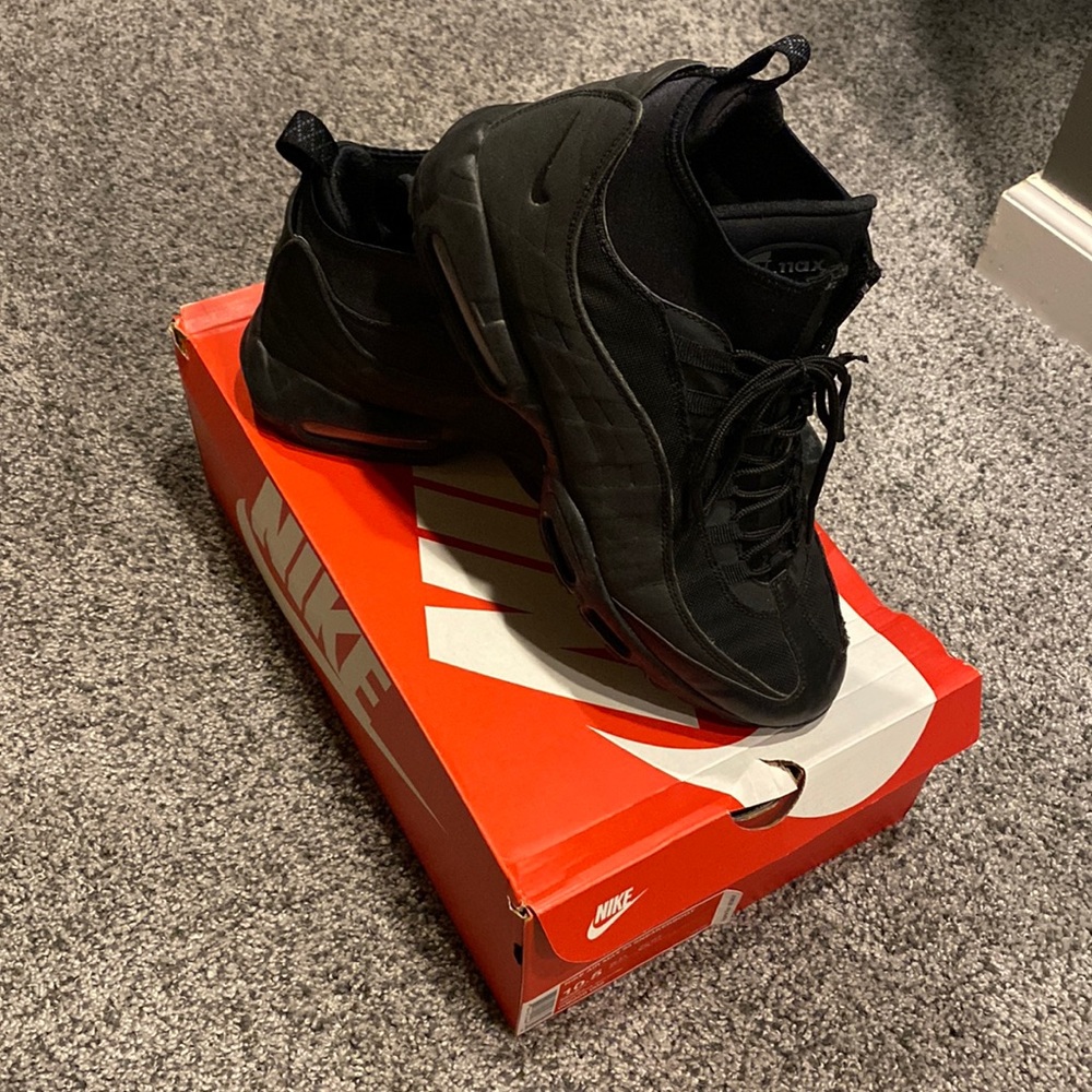 Nike Airmax 95 sneaker boots size 10 1/2